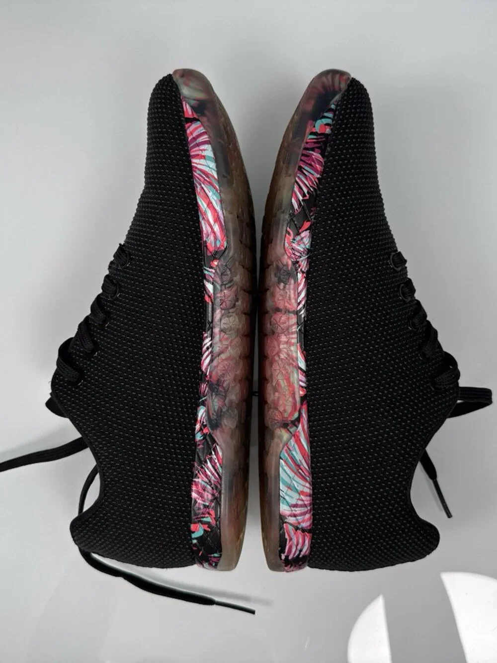 NOBULL Trainer Floral Outsole Sneakers Size M7 W8.5 Black Training Shoes